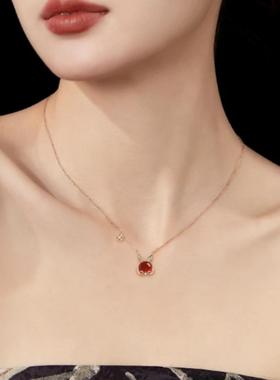 钱币兔子项链女2023新款国风红色