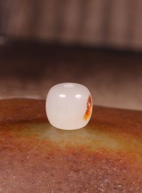 和田玉籽料红皮老型珠单珠手链