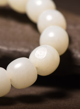 老型珠手持新疆和田玉珠宝玉石