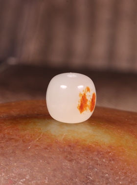 和田玉籽料老型珠红单珠散珠手链