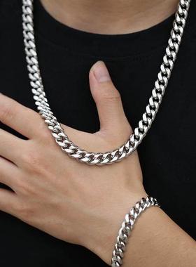 Mens personalized titanium steel Cuban chain necklace jewel