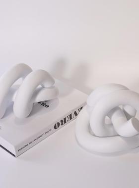 极简抽象树脂摆件缠绕扭结软装陈列艺术工艺品桌面软装饰品摆设