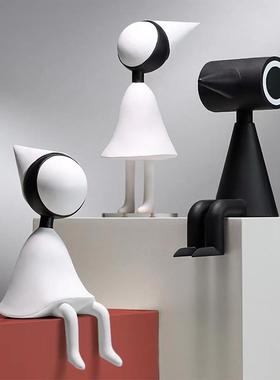 现代简约树脂纪念碑谷艾达乌鸦人摆件家居客厅桌面样板间软装饰品