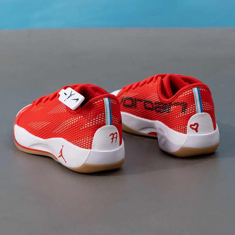 耐克（NIKE）男鞋 2026春新款jordan luka 77 pf运动鞋实战比赛训,淘宝优惠券,粉丝福利购,淘宝优惠卷