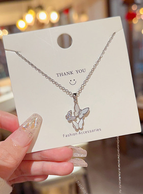 时尚轻奢风贝母蝴蝶项链女夏天网红优雅甜美吊坠不掉色钛钢锁骨链