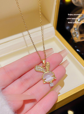 钛钢项链不掉色女可爱小兔子锁骨链新款潮轻奢小众百搭猫眼石吊坠