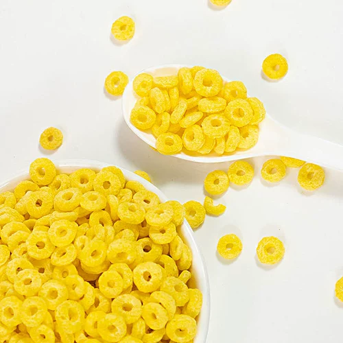 Кукурузное кольцо Смешивание йогурта и сухого зерна, хрустящее молоко, сливочный партнер для завтрака смешанные фрукты с фруктами сильные фрукты овсянка