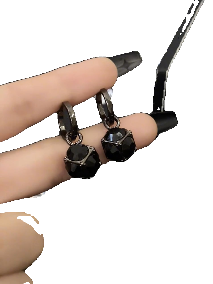 黑色锆石球球吊坠耳扣女2023年新款潮气质百搭高级感网红耳环耳饰,淘宝优惠券,粉丝福利购,淘宝优惠卷