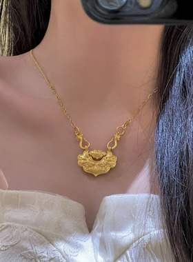 设计感古风锦鲤平安锁项链女