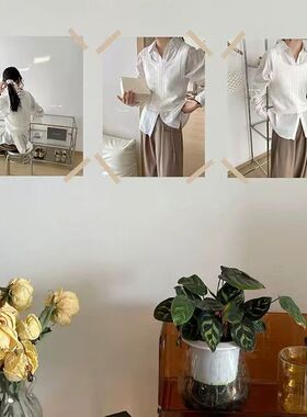 in韩系大张博主不露脸穿搭氛围感服装店卧室背景墙拍摄装饰海报