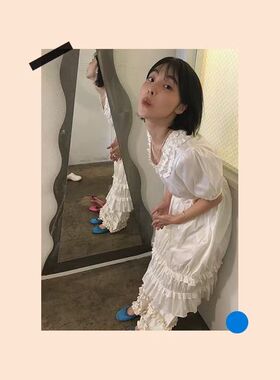 韩风春夏新款服装店海报档口直播摄影拍照背景装饰简约女装