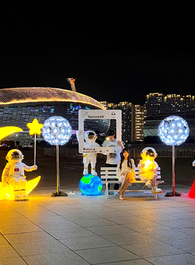 工厂直销宇航员雕塑可发光