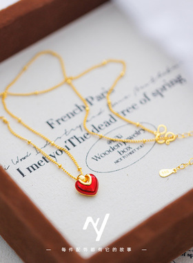 2025女款越南沙金红色爱心项链中古风轻奢珐琅彩红爱心项链