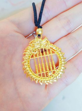 中国风算盘龙牌吊坠 沙金古法工艺挂坠黄金真金项链锡金首饰