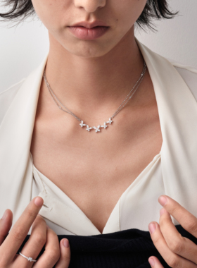 双层蝴蝶项链时尚简约锁骨链