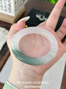天然雪翠新疆天山翠手镯半山水