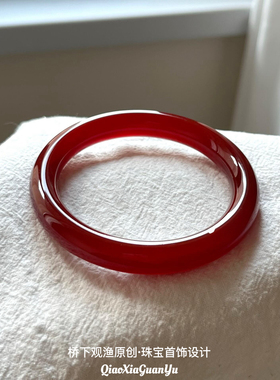 天然红玉髓手镯冰透马达加斯加红