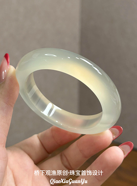 香槟金天然玉手镯女款冰种金丝玉