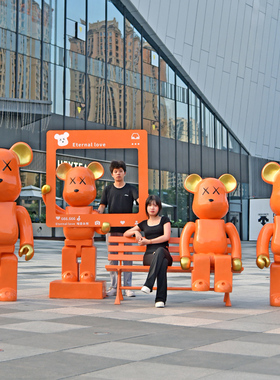 网红打卡雕塑门口装饰吸引人