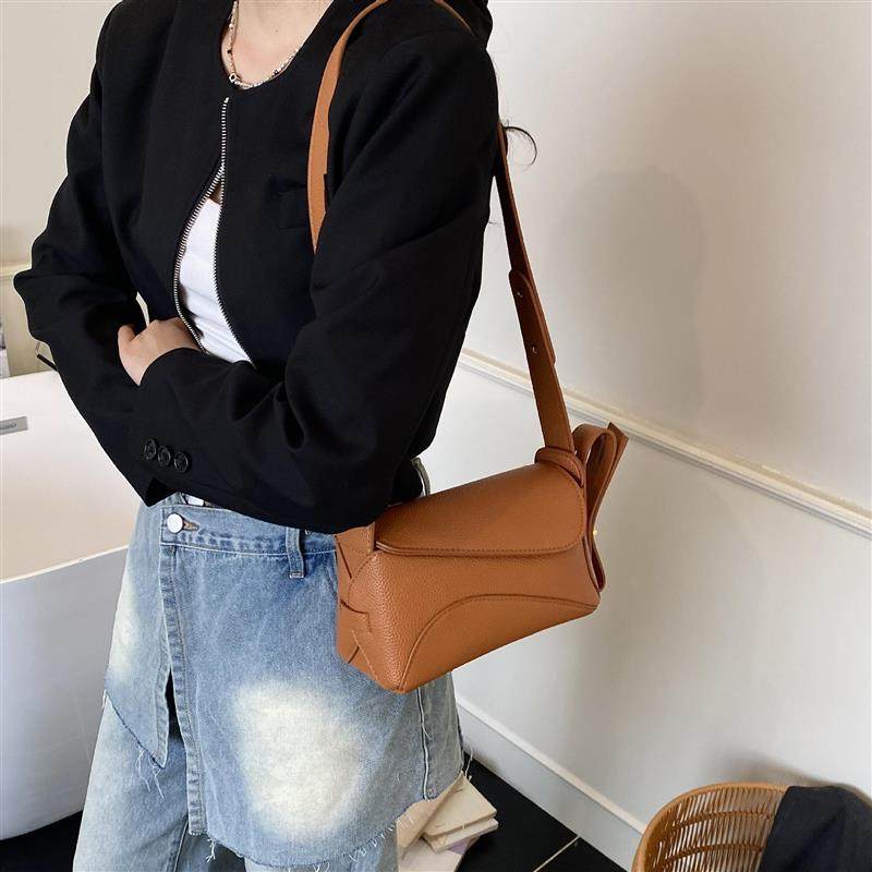 高级感荔枝纹枕头包拼接女单肩波士顿女包宽肩带斜挎小方腋下包包,淘宝优惠券,粉丝福利购,淘宝优惠卷