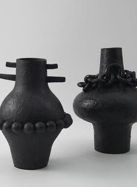 侘寂风复古异形陶瓷花家居样板间链条状插花器玄关软装饰品摆件