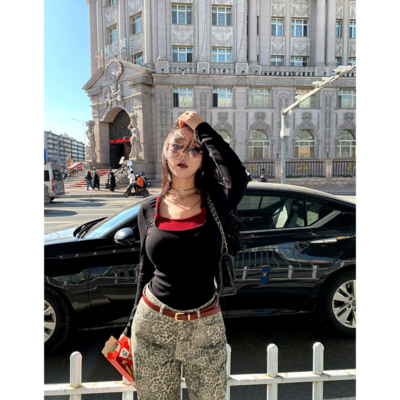 肉装小cherry 调性穿搭 微胖纯欲方领撞色扭结打底衫女假两件上衣 - 图1