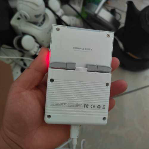 TRIMUI BRICK吹米掌机，白色，成色如图，功能正常， - 图1