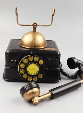 复古怀旧酒吧餐厅橱窗复古电话机