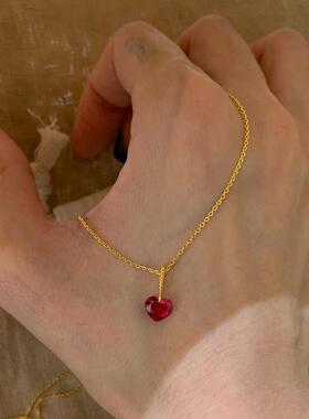 简约高级感红色锆石吊坠爱心项链女极简风个性百搭气质颈链锁骨链