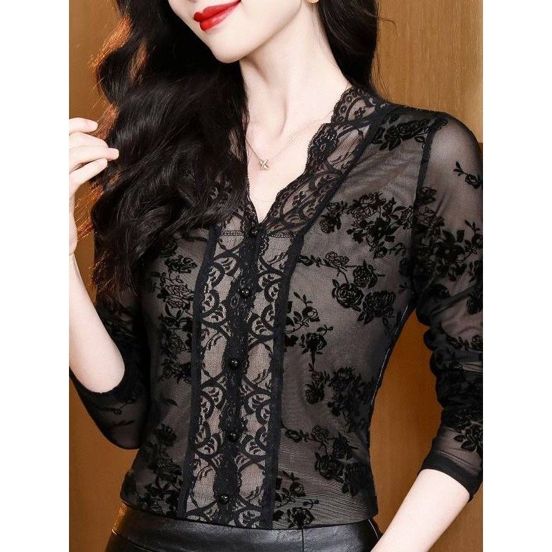 2026秋季新款蕾丝V领长袖加绒打底衫女内搭洋气时尚百搭显瘦上衣,淘宝优惠券,粉丝福利购,淘宝优惠卷