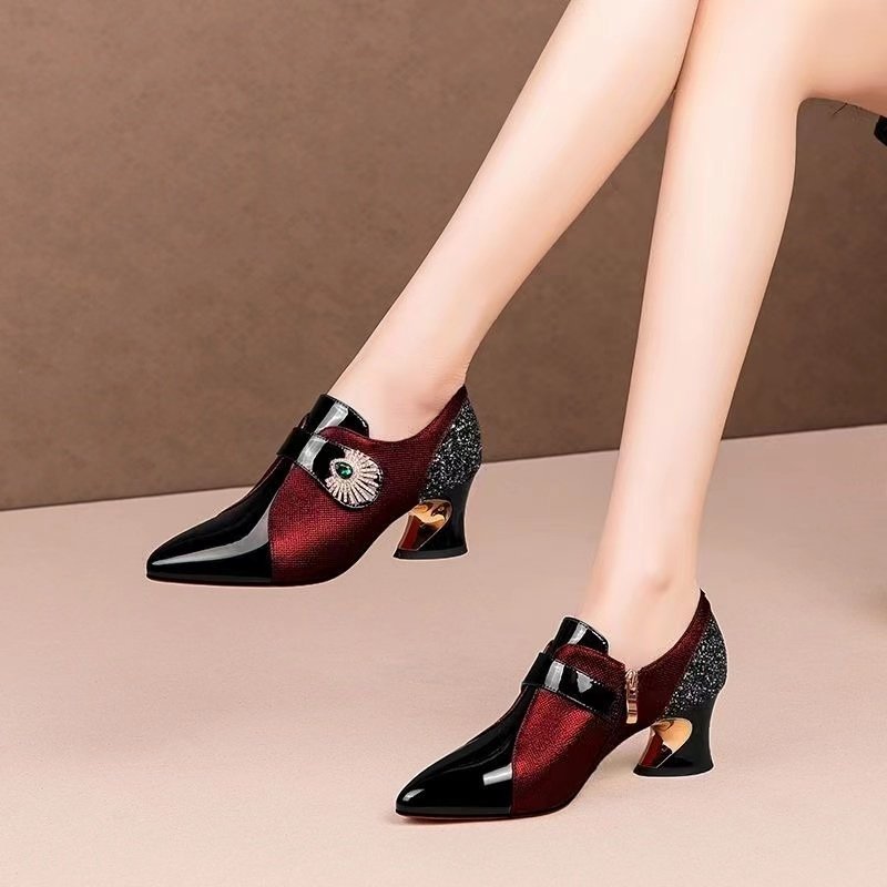 水钻软皮中跟深口单鞋女2025春季新款真皮粗跟拼色尖头女皮鞋大码,淘宝优惠券,粉丝福利购,淘宝优惠卷