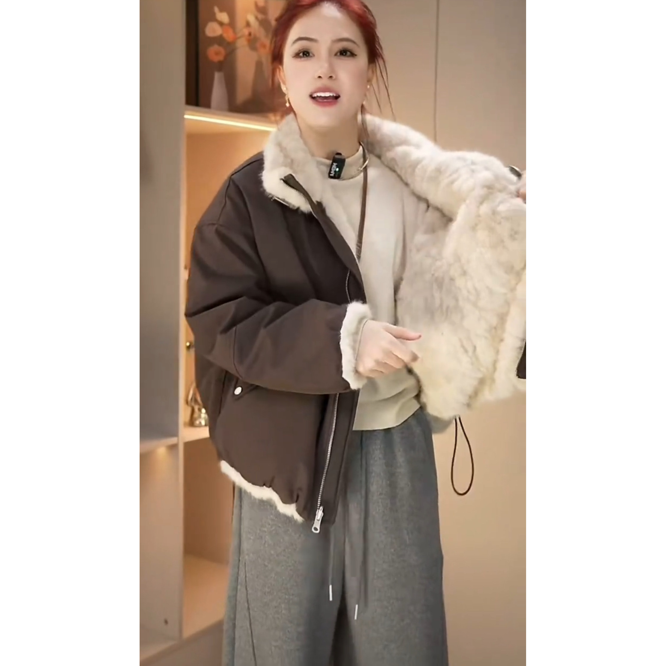 设计感双面穿毛绒短派克服外套女2025冬季新款高级感保暖夹克外套,淘宝优惠券,粉丝福利购,淘宝优惠卷