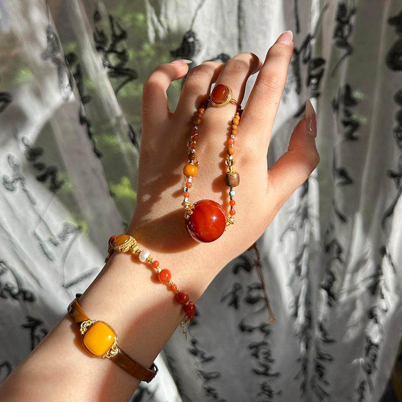 天然川料南红玛瑙大颗粒转运珠项链橄榄核小米珠沉香蜜蜡毛衣链女,淘宝优惠券,粉丝福利购,淘宝优惠卷