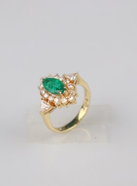 中古9.5新祖母绿钻石K18金戒指