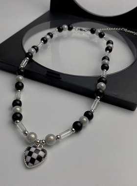 棋盘格爱心吊坠反光珍珠拼接项链