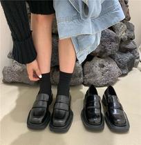 Tide card thick bottom Inn Wind small leather shoes 2023 Spring autumn new square-head small crowdday JK lacquer Pilofos shoes women