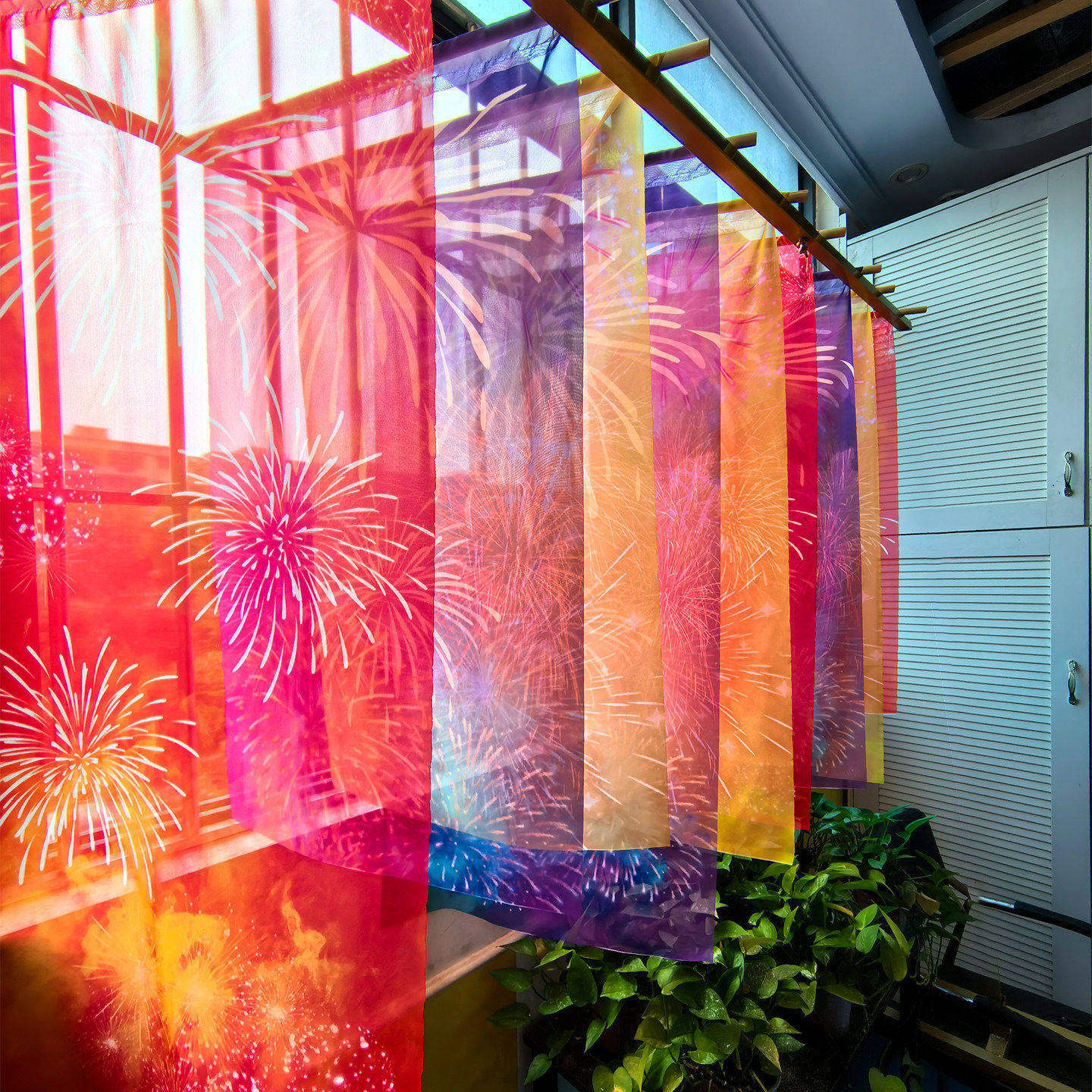 新年纱幔过年烟花氛围感中国红色布幔商场吊顶半透装饰透明纱布置,淘宝优惠券,粉丝福利购,淘宝优惠卷