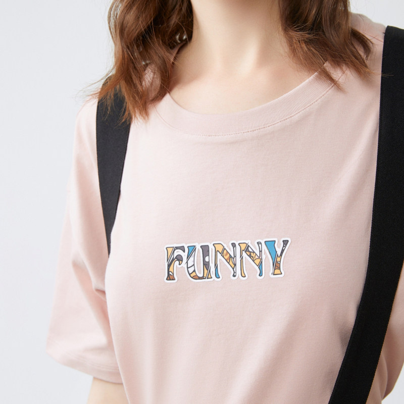  森马集团outlets店T恤