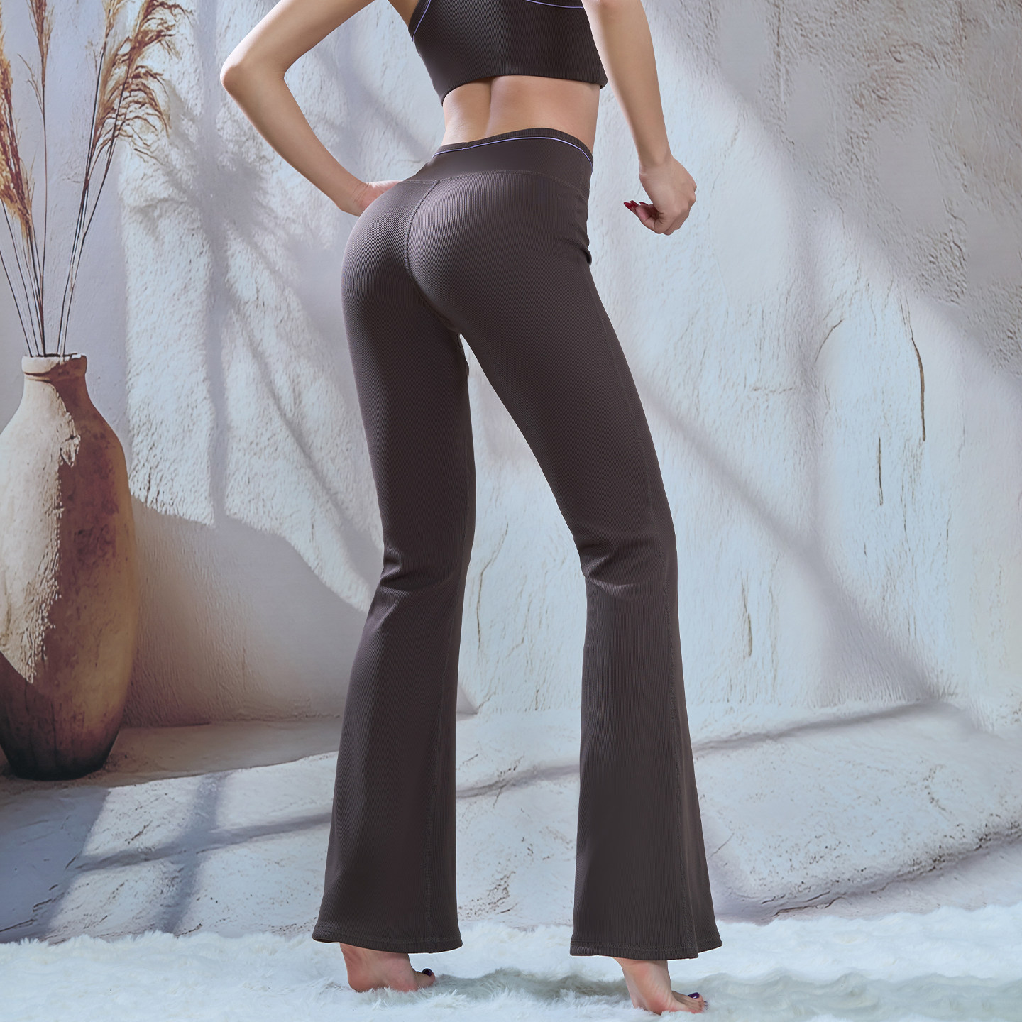 yoyomeat性感撞色高腰微喇叭阔腿瑜伽裤显瘦蜜桃提臀健身裤运动裤,淘宝优惠券,粉丝福利购,淘宝优惠卷