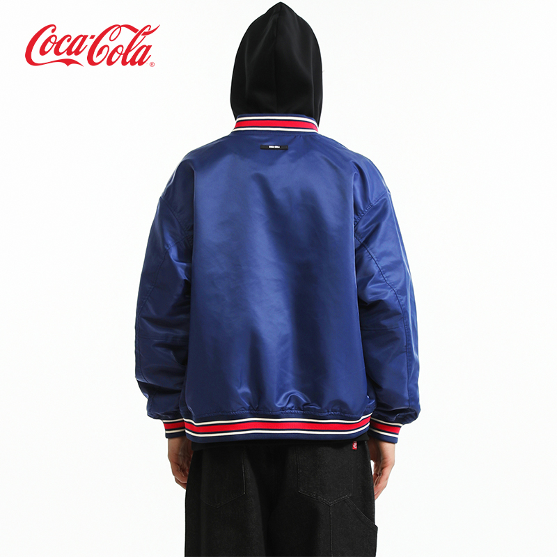 Coca-Cola/可口可乐 渐变格纹贴布绣飞行夹克美式立领外套棒球服 - 图2