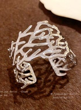 冷淡风金属镂空开口手镯欧美跨境爆款手环时尚轻奢高级感手饰批发