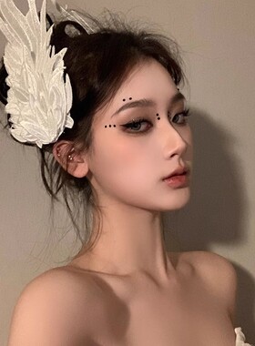 洛丽塔天使白色翅膀头饰哥特风cos拍照道具白天鹅羽毛夹子头饰女