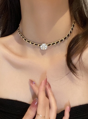 黑色山茶花choker项链女高级感轻奢小众脖颈链锁骨链新款潮项圈
