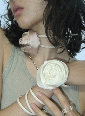 设计款玫瑰花项链装饰发饰黑色chocker项圈甜辣腰带酷