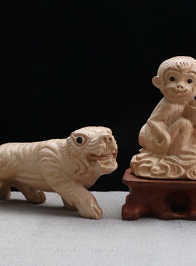 桃木十二生肖木雕摆件手把件鼠牛虎兔龙蛇马羊猴鸡狗猪家居