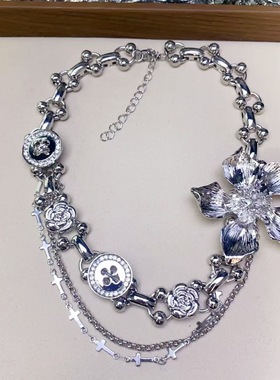 新款花朵钮扣流苏项链女甜酷朋克辣妹小众高级感配饰choker锁骨链