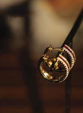 虹霓灯戒指红宝石耳饰莫桑比克