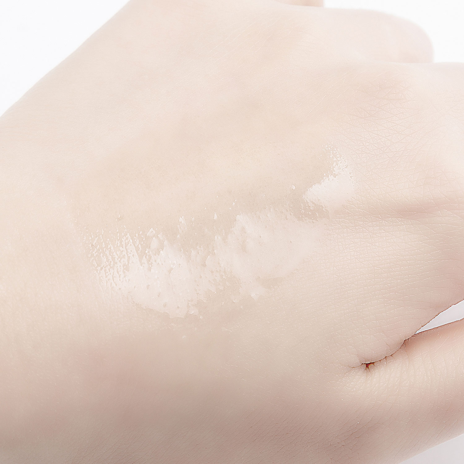 150ml Moderne Skin 营养多效活肤水爽肤水化妆水舒缓滋养抗氧化 150ml Moderne Skin 营养多效活肤水爽肤水化妆水舒缓滋养抗氧化