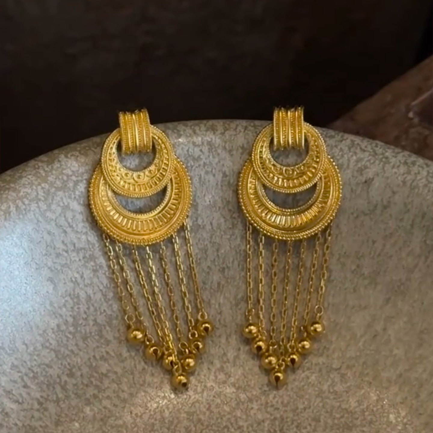 新中式金色双环流苏耳钉女小众设计宫廷风精致耳环轻奢高级感耳饰,淘宝优惠券,粉丝福利购,淘宝优惠卷