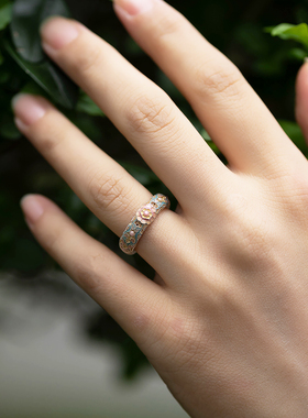 海棠花手镯女小众精致高级感手环